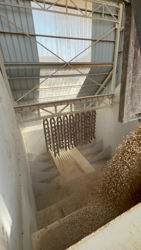 Screening deck inside the plant